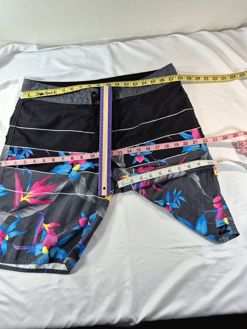 Billabong Men's Sundays OG Floral Boardshorts Black Multi Size 34 Swim Surf - Picture 3 of 11